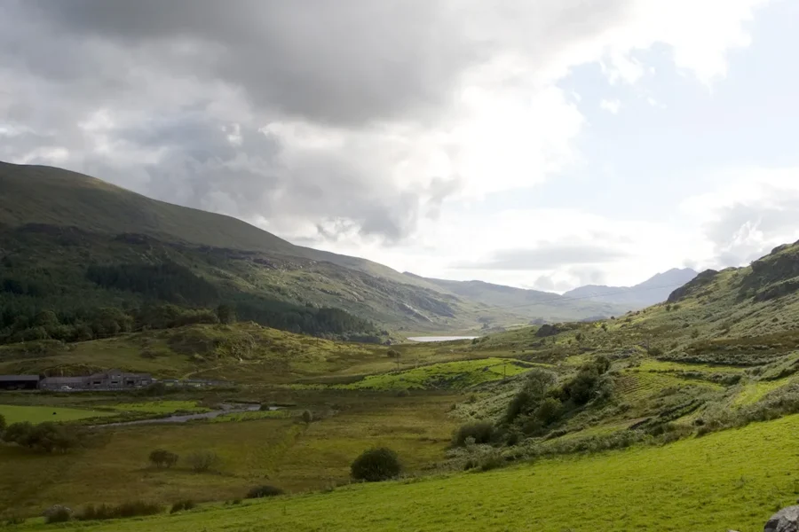 Gelli Cottage, Capel Curig, Snowdonia view - Henry Salt holiday