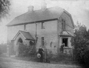 Henry and Kate Salt at Tilford Cottage in the 1880s